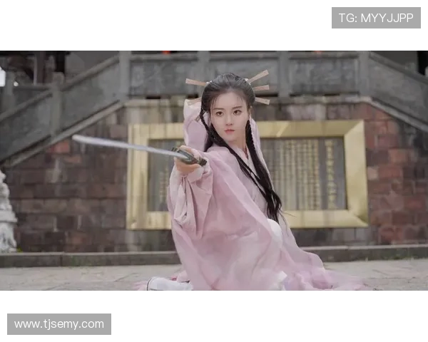 《倚天屠龙记》：江湖恩怨，儿女情长，一场永不落幕的武侠盛宴