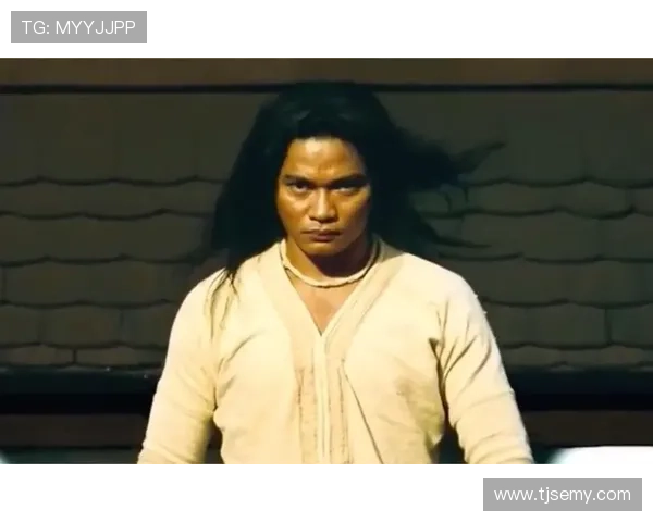 《拳霸2：冬荫功》——泰拳暴力美学的极致狂欢